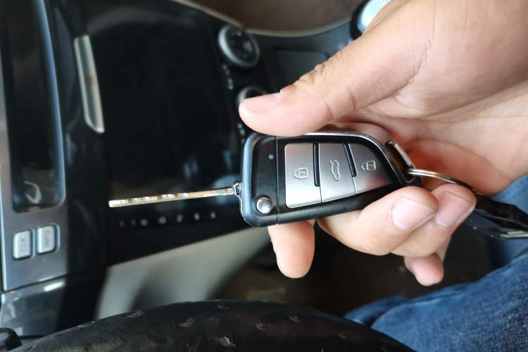 Used Bestune B70 2010 2.0L manual Elite version

