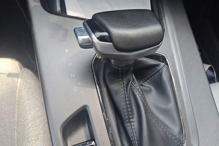 Used CHANGAN OSHAN X5 PLUS 2023 Revised 1.5T DCT Pioneer Edition
