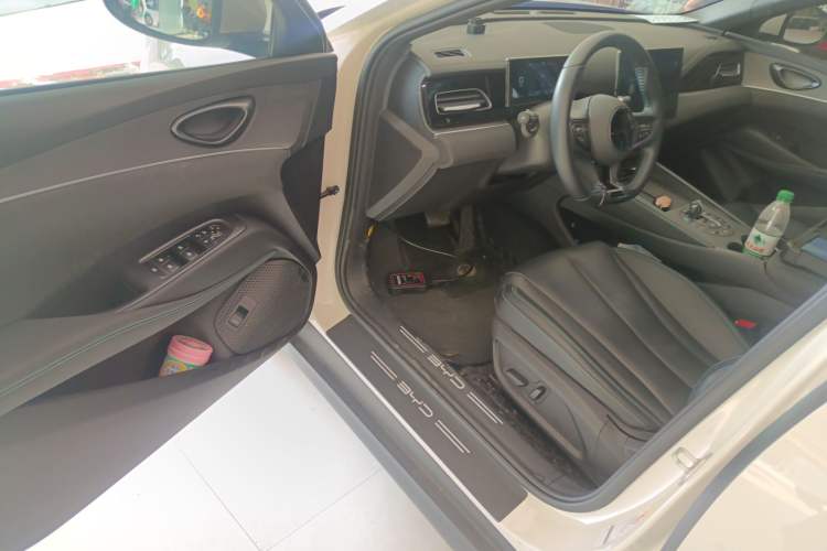 Used BYD Seal 06 New Energy 2024 DM-i 120KM Prestige Model
