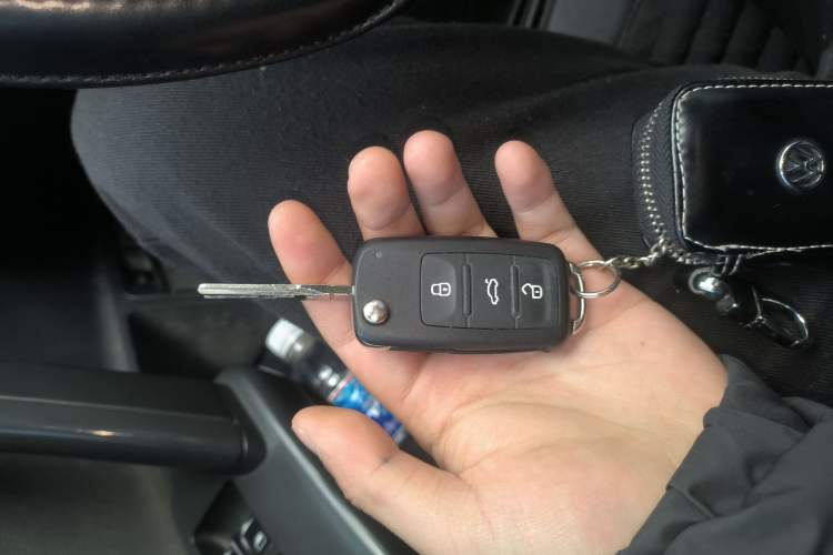 Used Volkswagen Lavida 2017 1.6L Manual Fashion Edition