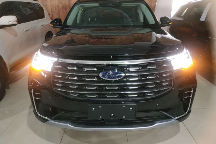 Used Ford Explorer 2025 2.3T EcoBoost Four-Wheel Drive Trail Edition 5 Seats