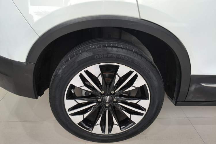 Used Bestune T77 2021 PRO 280 TID Automatic Luxury Model Right Rear Wheel Hub