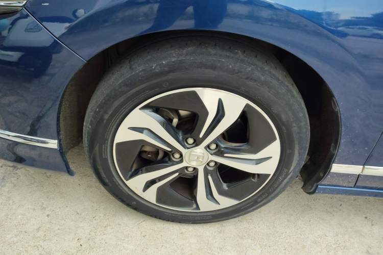 Used Honda Spirior 2015 2.4L Prestige Edition
