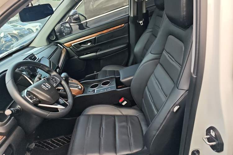 Used Honda CR-V 2019 Brilliant Edition Plus 240TURBO CVT Two-Wheel Drive Fashion Version China VI Emission Standard
