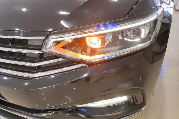 Used Volkswagen Magotan 2020 330TSI DSG Luxury Edition