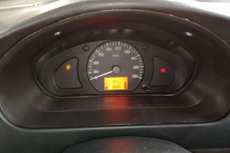 Used Wuling Rongguang Small Truck 2020 1.5L Base Version China VI Standard Double-Cab L3C Instrument Cluster
