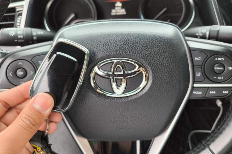 Used Toyota Camry 2019 Revised Version 2.5G Luxury Edition Vehicle Key