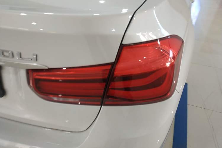 Used BMW 3 Series 2017 320Li Fashion Model