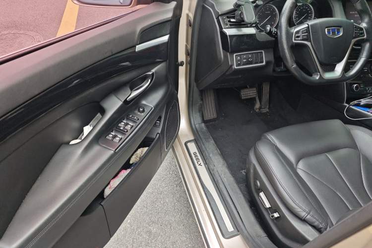 Used Geely Auto Emgrand GT 2015 2.4L Luxury Model Driver Seat