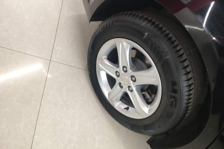 Used Chevrolet Malibu XL 2021 535T Automatic Sharp Edition Right Rear Wheel Hub