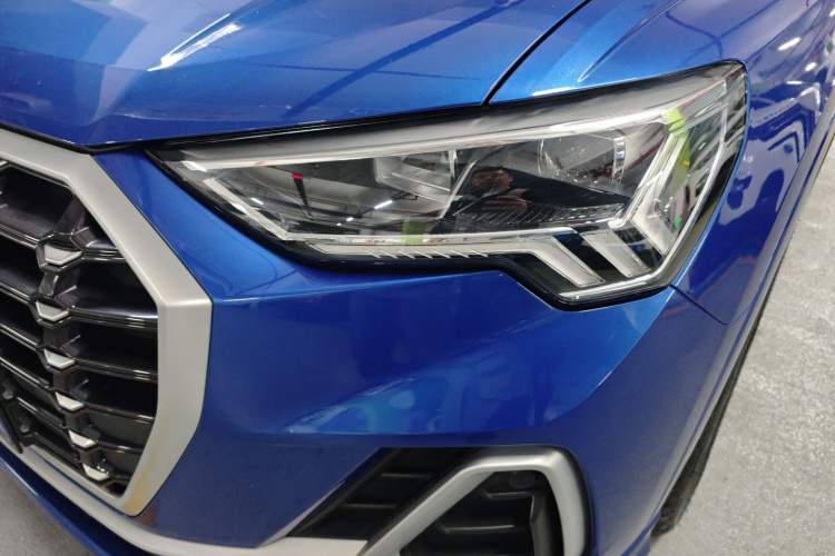 Used Audi Q3 2019 40 TFSI Fashion Dynamic Model Left Front Headlight