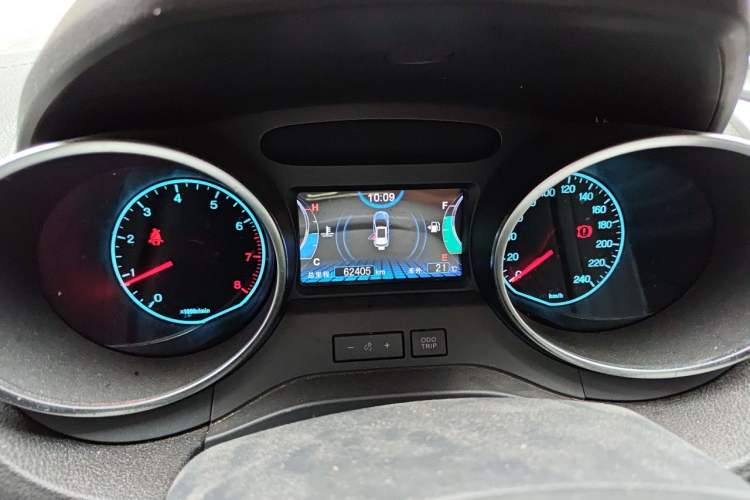 Used BYD Yuan 2017 1.5L Manual Cool Connect Model
