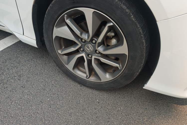 Used Honda Inspire 2019 260TURBO Elegant Edition China V Standard Right Front Wheel Hub