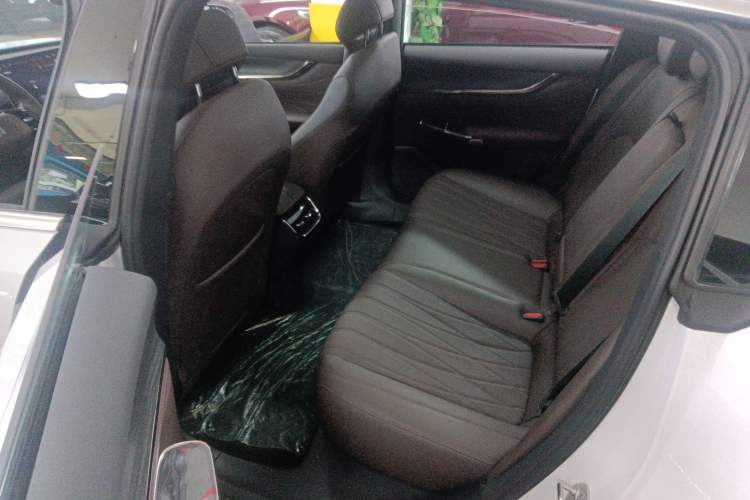 Used CHANGAN NEVO A07 2025 Range-Extended "True Fragrant" Edition 230 Premium Version Left Rear Seat