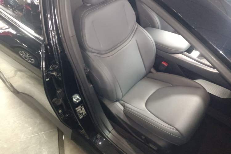 Used XPeng MONA M03 2024 620 with Ultra-Long Range
