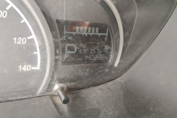 Used CHANGAN OSHAN Olisway EV 2017 Elite Model Odometer Close Up