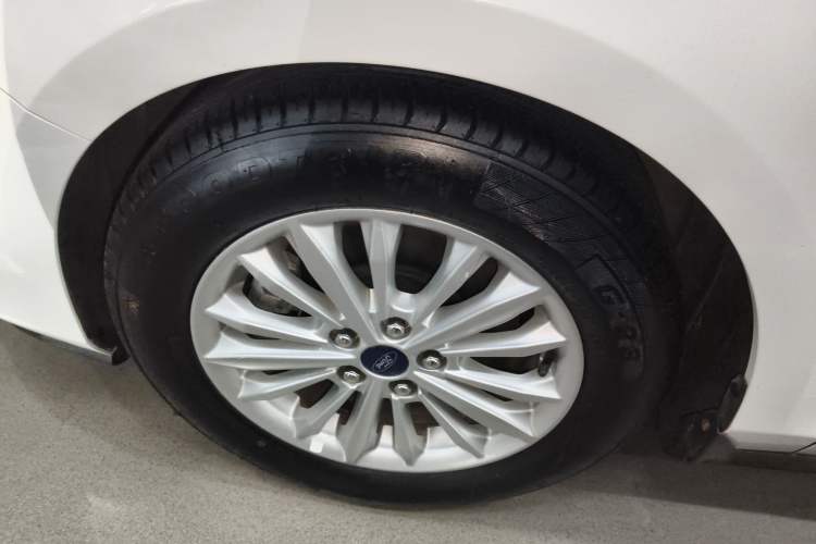 Used Ford Focus 2019 Sedan EcoBoost 180 Automatic Trend Edition