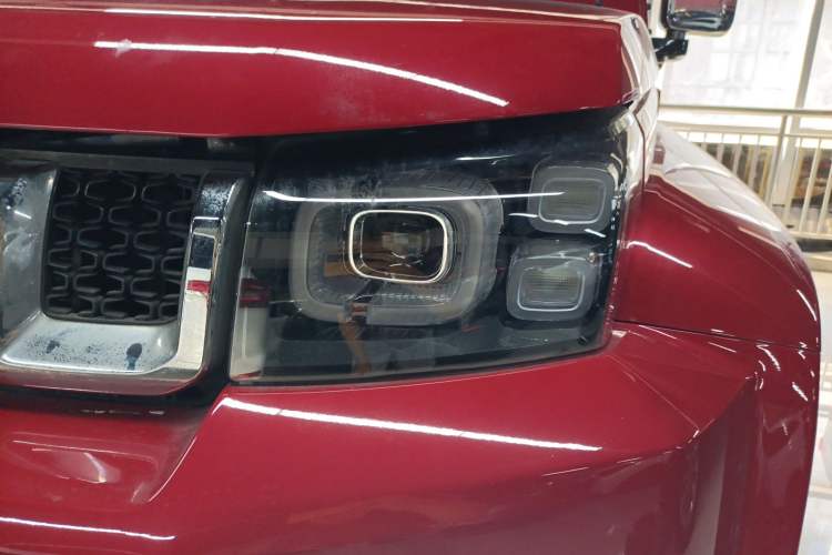 Used BAIC Off-Road BJ40 2023 2.0T Automatic Four-Wheel Drive Urban Hunter Edition Chivalrous Type
