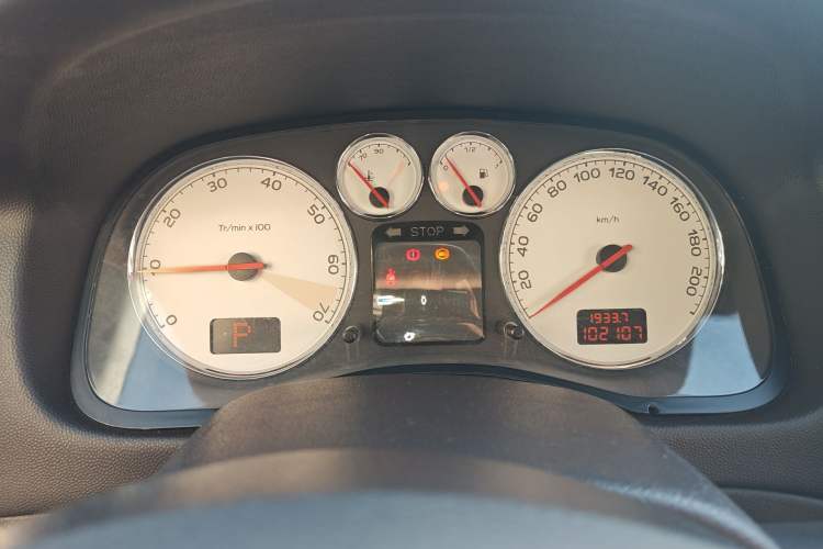 Used Peugeot 307 2013 1.6L Automatic CROSS Instrument Cluster