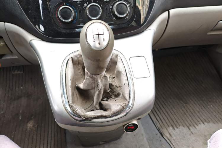 Used FORTHING Lingzhi 2016 M5 2.0L 7-seat Long-wheelbase Standard Model