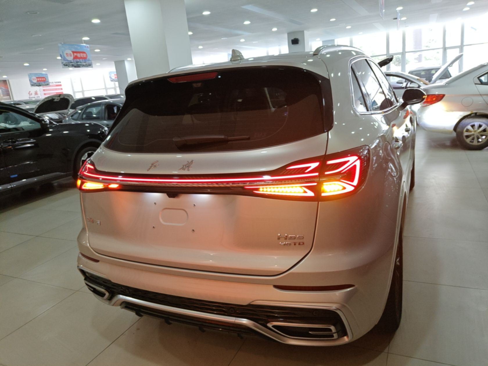 Hongqi HS5 2023 2.0T Qixiang Pro Edition — снимка 5