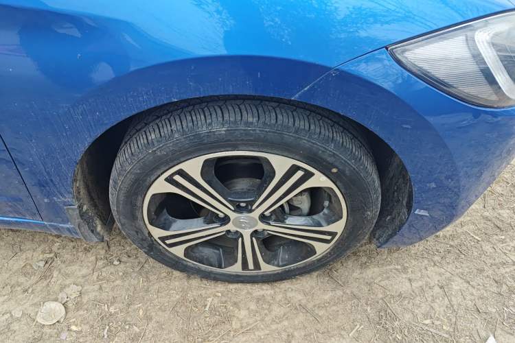 Used Hyundai Elantra (6th Generation / Lingdong) 2018 1.4T Dual-Clutch Xuan Dong · Dynamic Edition Right Front Wheel Hub