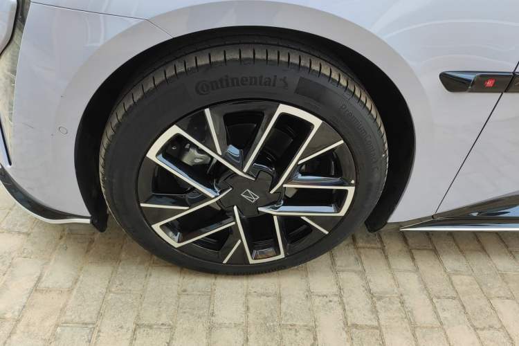 Used Avatr 06 2025 Pro Range-Extended Edition