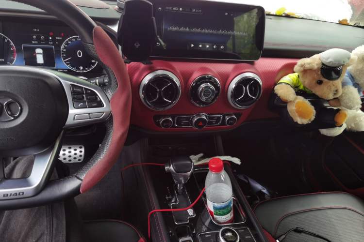 Used BAIC Off-Road BJ40 2018 PLUS 2.3T Automatic Four-Wheel Drive Flagship Version China V Emission Standard Audio And AC Panel