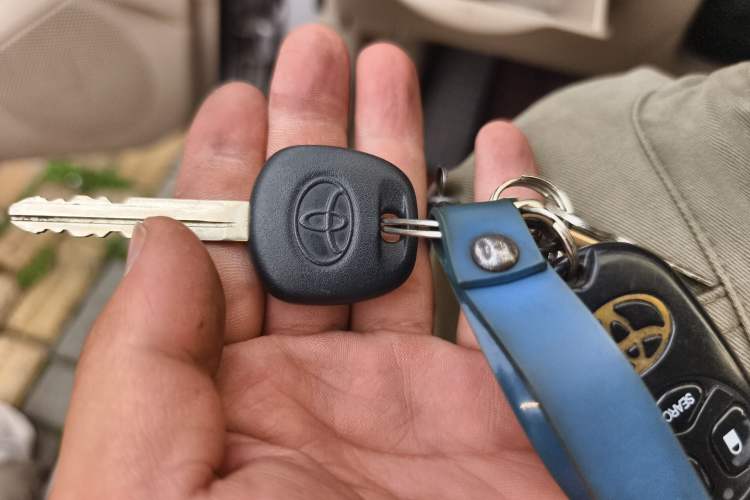 Used Toyota Corolla EX 2013 1.6L Manual Excellence Edition