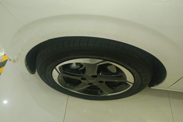 Used Dongfeng NAMMI 01 2024 New Edition 430 Plus Smart+
