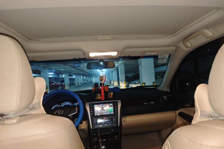 Used Toyota Camry 2015 2.0G Premier Edition