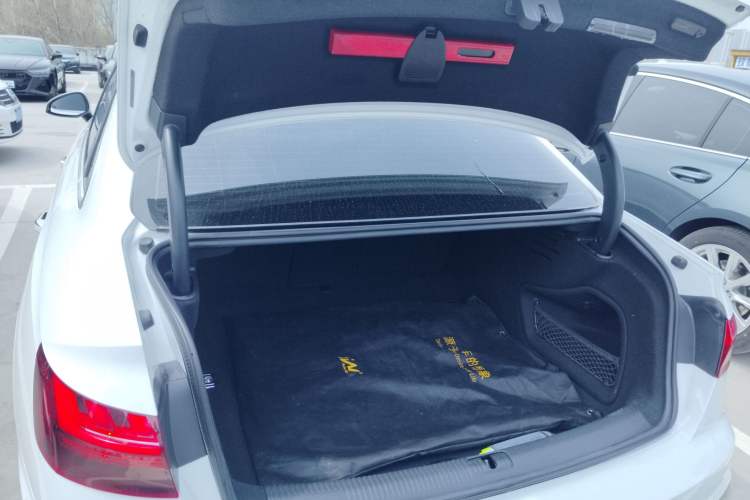 Used Audi A4L 2020 40 TFSI Fashion Dynamic Model
