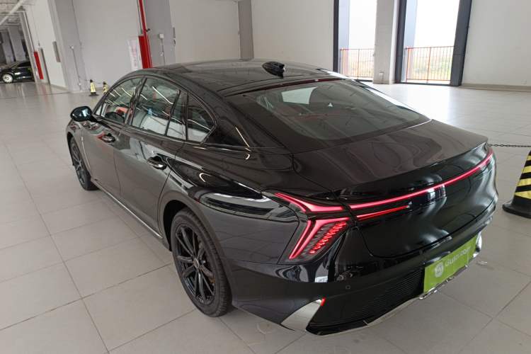 Used Hongqi H6 2024 2.0T ZhiShang Version