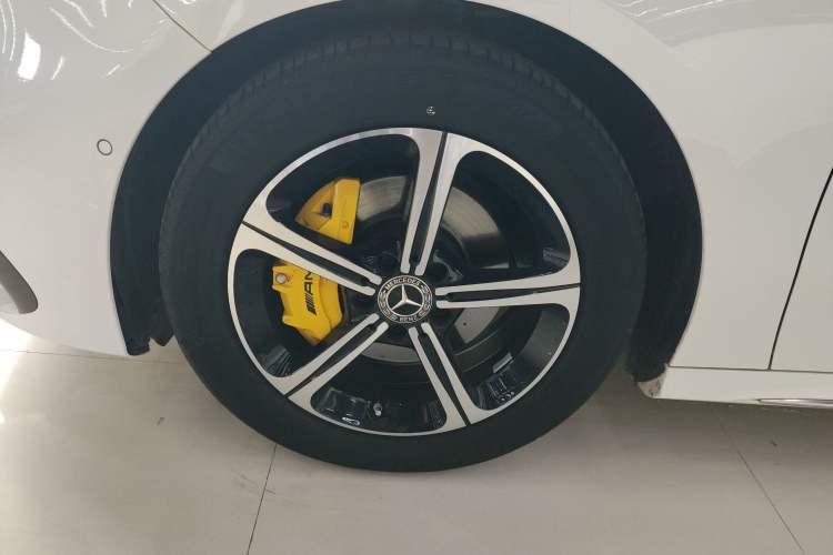 Used Mercedes-Benz A-Class 2023 A 200 L Fashion Model
