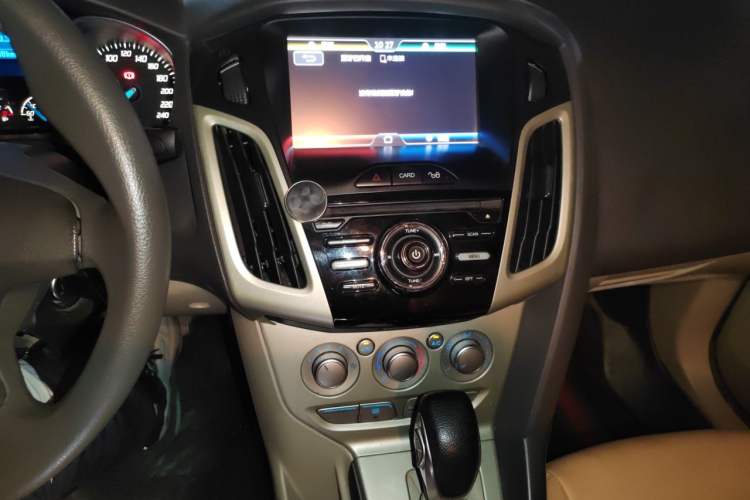 Used Ford Focus 2012 Sedan 1.6L Automatic Comfort Model
