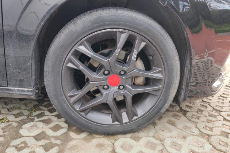 Used Dongfeng Aeolus Yixuan 2021 230T Automatic Zuiying Knight Edition
