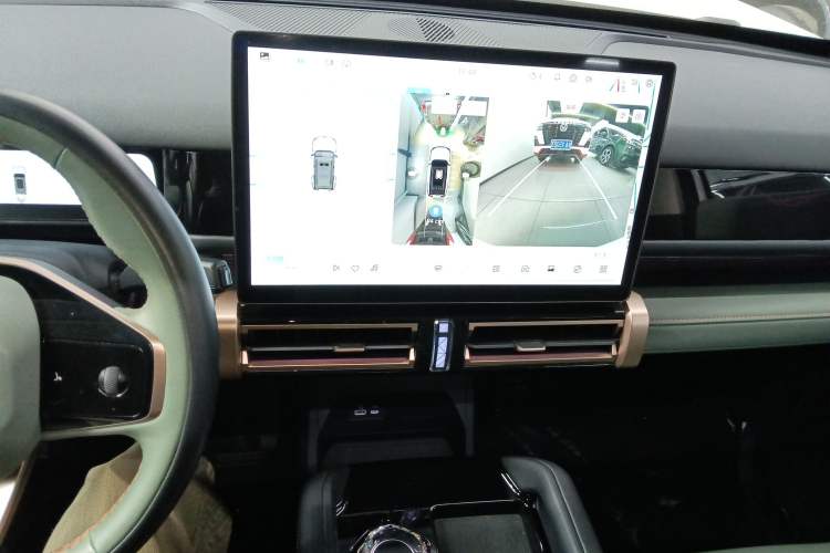 Used iCAR 03 2024 472km Four-Wheel Drive Long-Range Intelligent Advanced Version