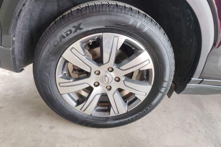 Used GAC Trumpchi GS7 2017 320T Two-Wheel-Drive Luxury Model Right Rear Wheel Hub