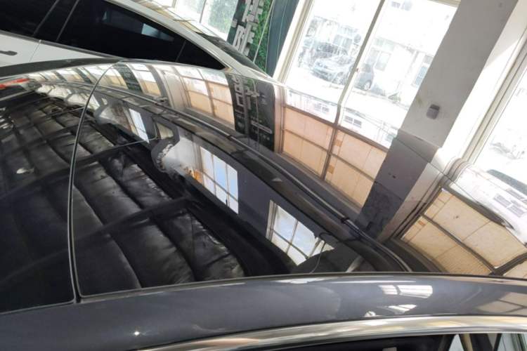 Used Tesla Model 3 2019 Long-Range All-Wheel-Drive Version
