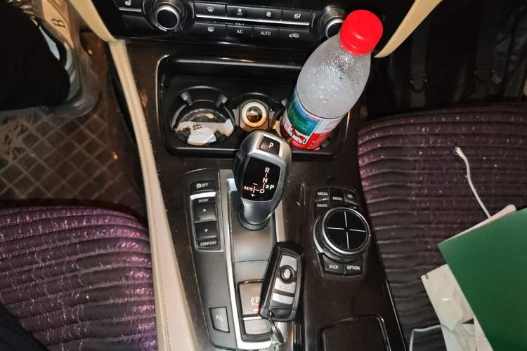 Used BMW 5 Series 2013 525Li Luxury Model Gear Lever