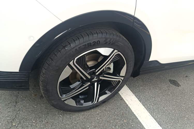 Used VOYAH COURAGE 2024 Long-Range Smart Edition
