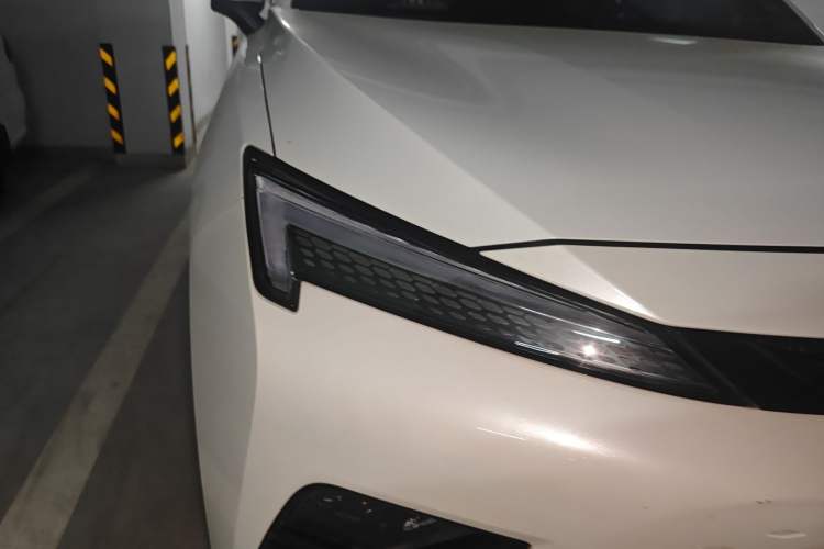 Used BAIC Rubik 2022 1.5T DCT Diamond Edition Right Front Headlight