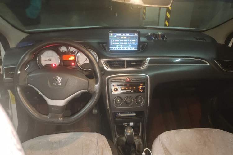 Used Peugeot 308 2013 1.6L Manual YouShang Model CNG
