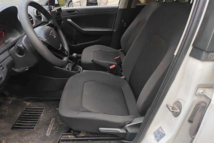 Used Jetta VA3 2019 1.5L Manual Entry-Level Version Left Front Seat