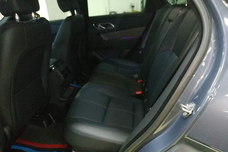 Used Land Rover Range Rover Velar 2024 Dynamic SE