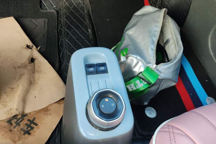 Used Geely Galaxy Panda 2023 Panda Mini 200km Endurance Bear