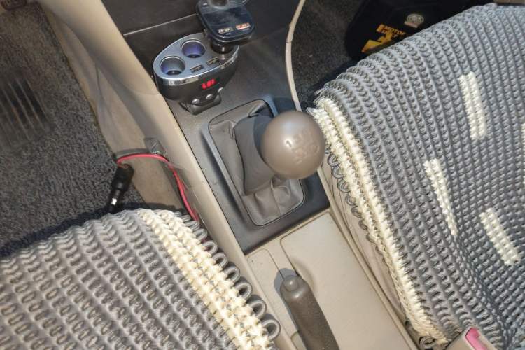 Used Toyota Corolla EX 2010 1.6L Manual Classic Edition Gear Lever