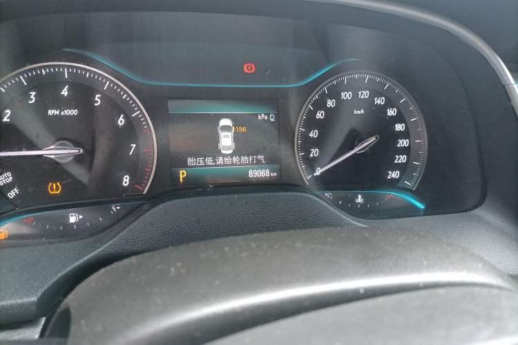 Used Buick GT 2018 15T Dual-Clutch Elite Model China V Standard Odometer Close Up