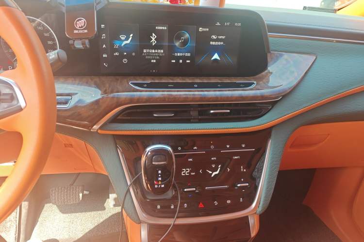 Used Buick GL8 2022 ES Landtrek 653T Comfort Edition
