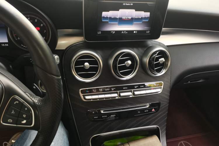 Used Mercedes-Benz GLC  Audio And AC Panel